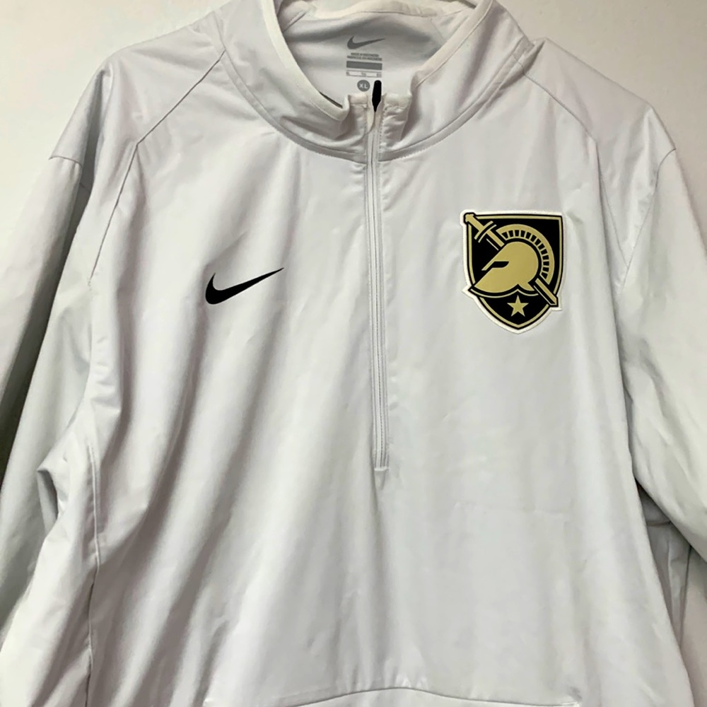 NIKE Army West Point Black Knights 1/4 Zip Dri-Fit, color : white. Size. XL
